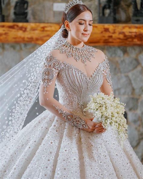 ara mina gown|Dave Almarinez Ara Mina Wedding 